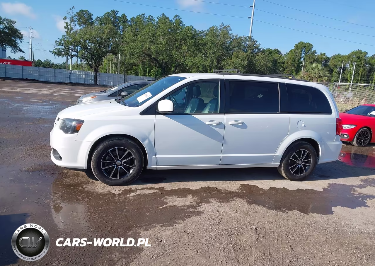 2019 Dodge Grand Caravan Gt VIN:2C4RDGEG9KR564989 - 14