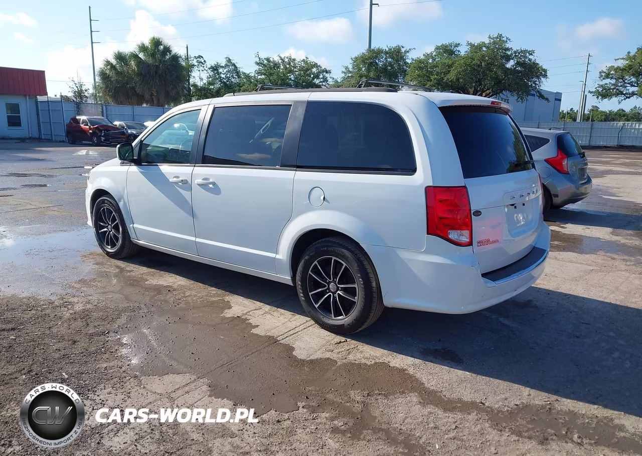 2019 Dodge Grand Caravan Gt VIN:2C4RDGEG9KR564989 - 3