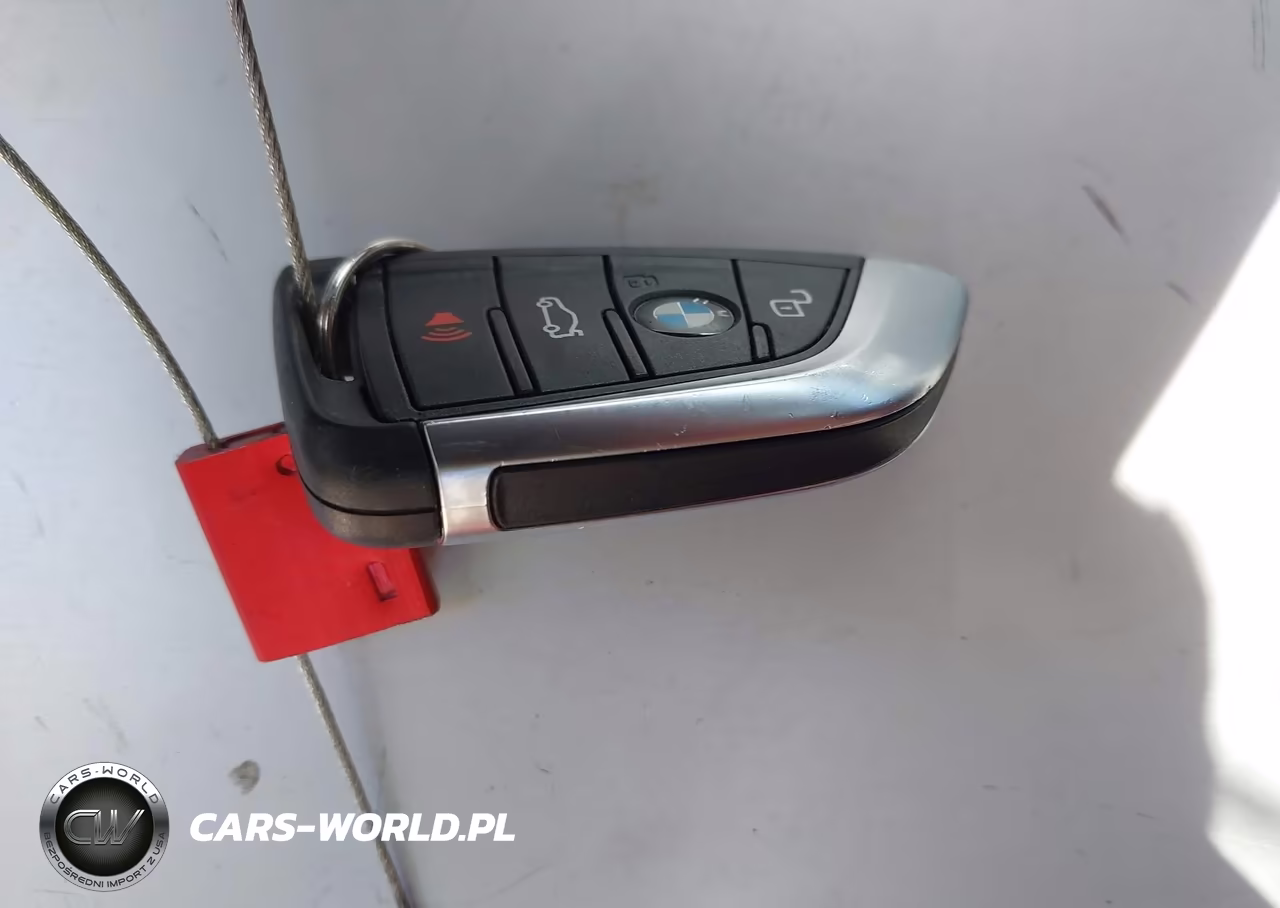 2023 BMW 330I VIN:3MW69FF07P8D40334 - 11