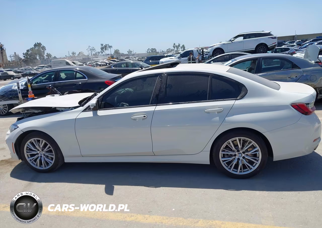 2023 BMW 330I VIN:3MW69FF07P8D40334 - 14
