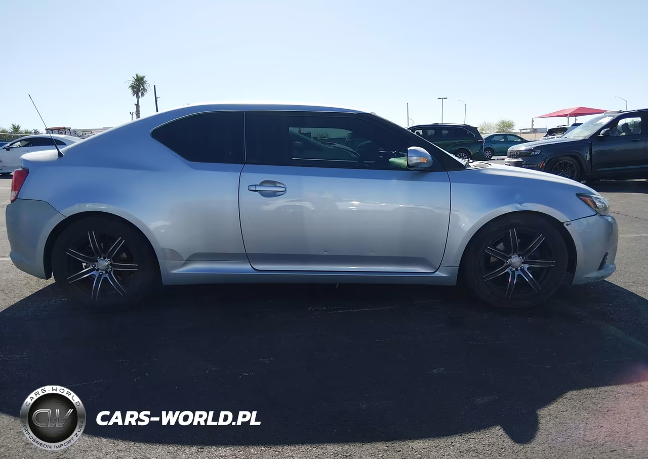 2011 Scion Tc VIN:JTKJF5C74B3003079 - 13