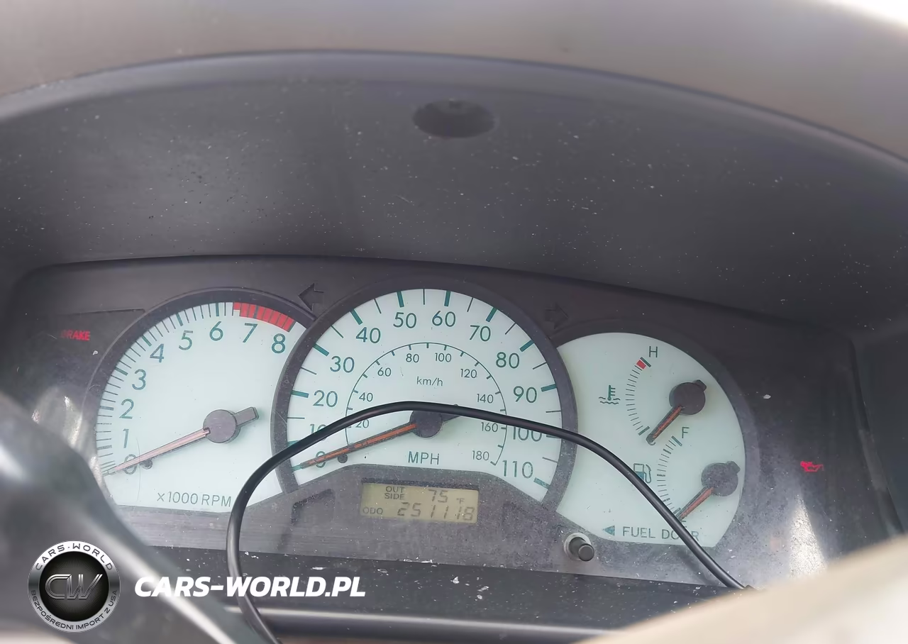 2004 Toyota Corolla Le VIN:1NXBR32E04Z237669 - 7