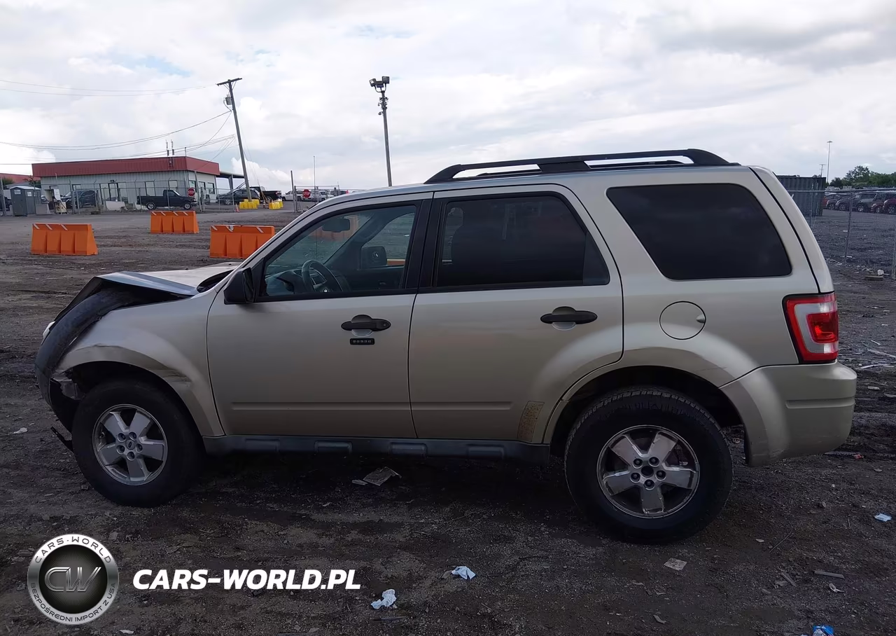 2010 Ford Escape Xlt VIN:1FMCU0D78AKB11342 - 14