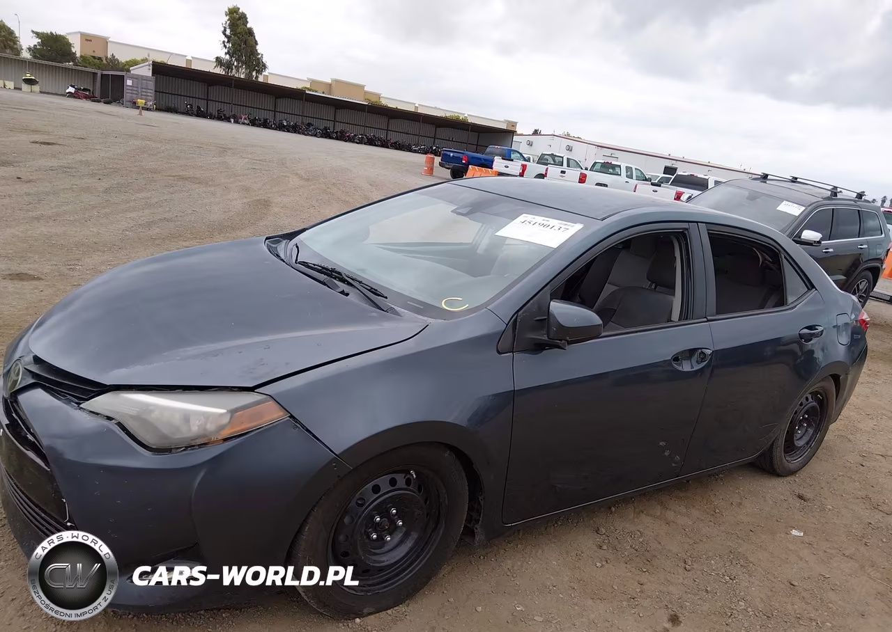 2017 Toyota Corolla Le VIN:2T1BURHE4HC764906 - 6