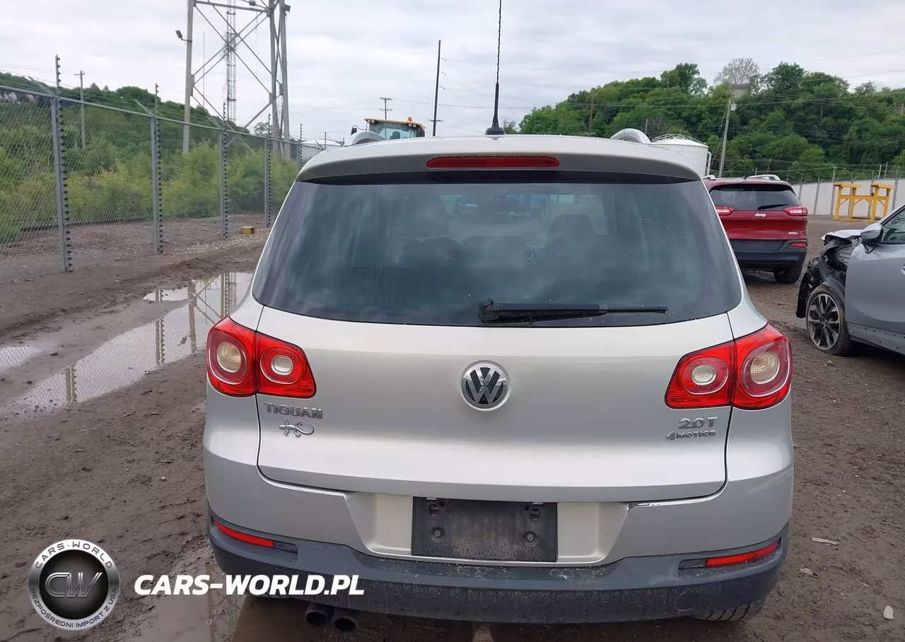 2011 Volkswagen Tiguan Sel VIN:WVGBV7AX8BW566353 - 12