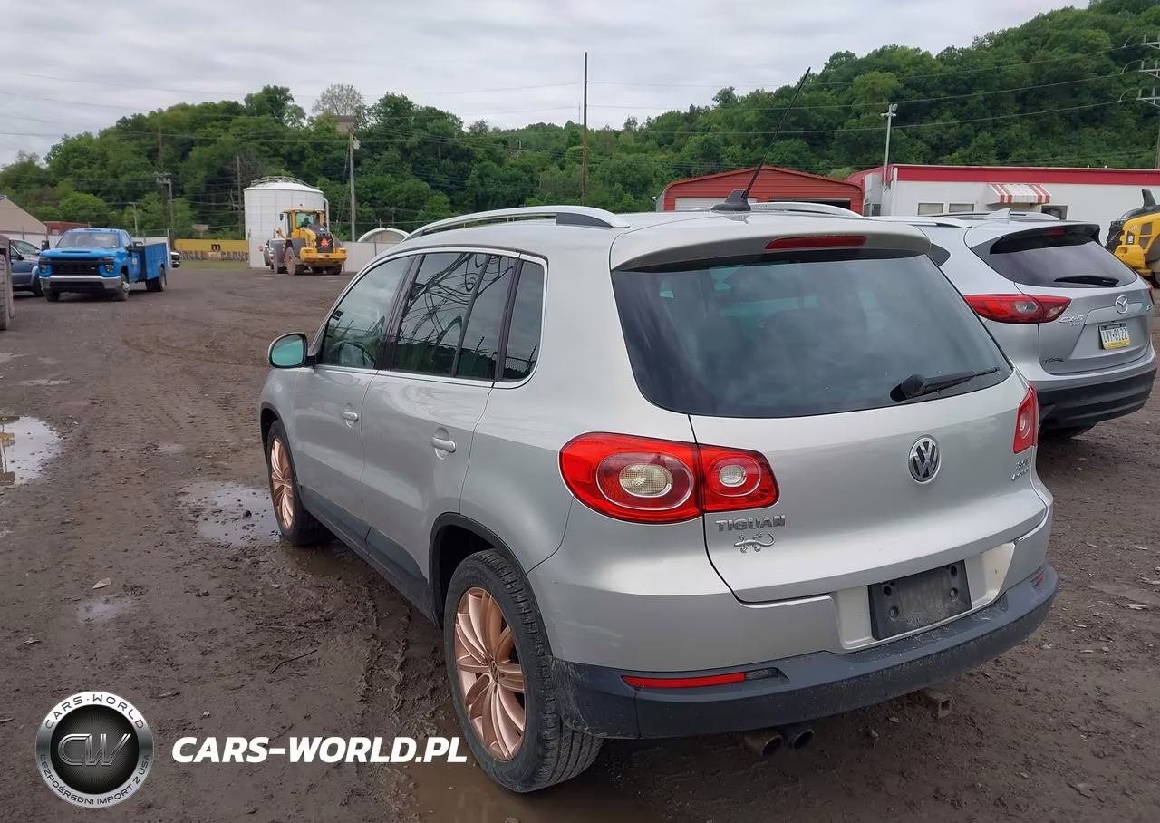2011 Volkswagen Tiguan Sel VIN:WVGBV7AX8BW566353 - 3