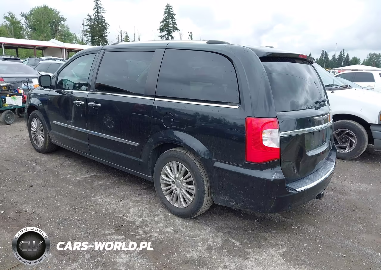 2014 Chrysler Town & Country Limited VIN:2C4RC1GG7ER195387 - 3