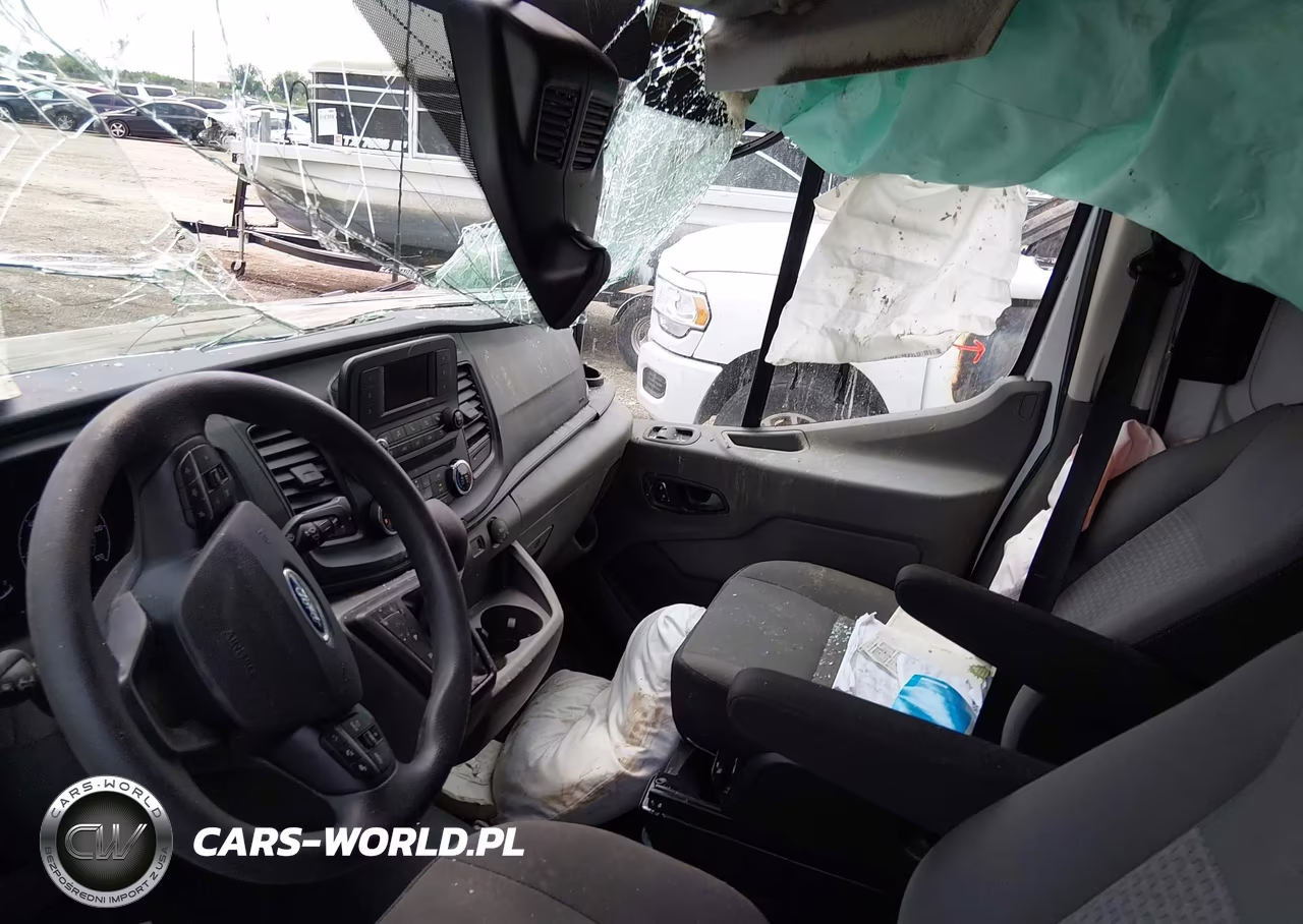 2024 Ford Transit-250 VIN:1FTBR1XG2RKA09131 - 5
