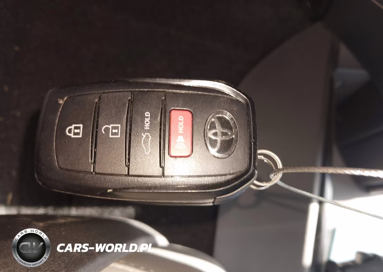2025 Toyota Camry Se VIN:4T1DAACK4SU173674 - 11
