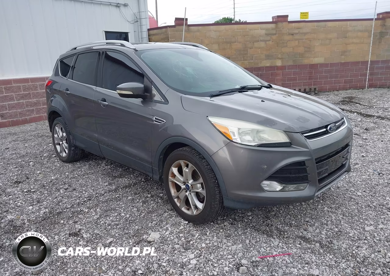 2014 Ford Escape Titanium – zdjęcie 1 z 12