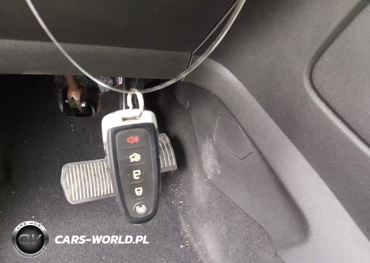2015 Ford Escape Titanium VIN:1FMCU9JX9FUB18336 - 11