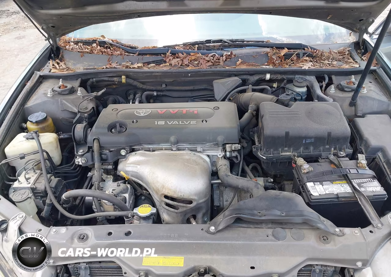2003 Toyota Camry Le VIN:4T1BE32K23U666649 - 10