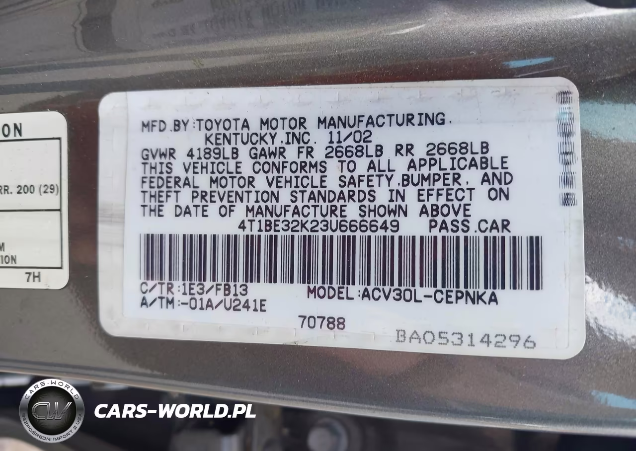 2003 Toyota Camry Le VIN:4T1BE32K23U666649 - 9
