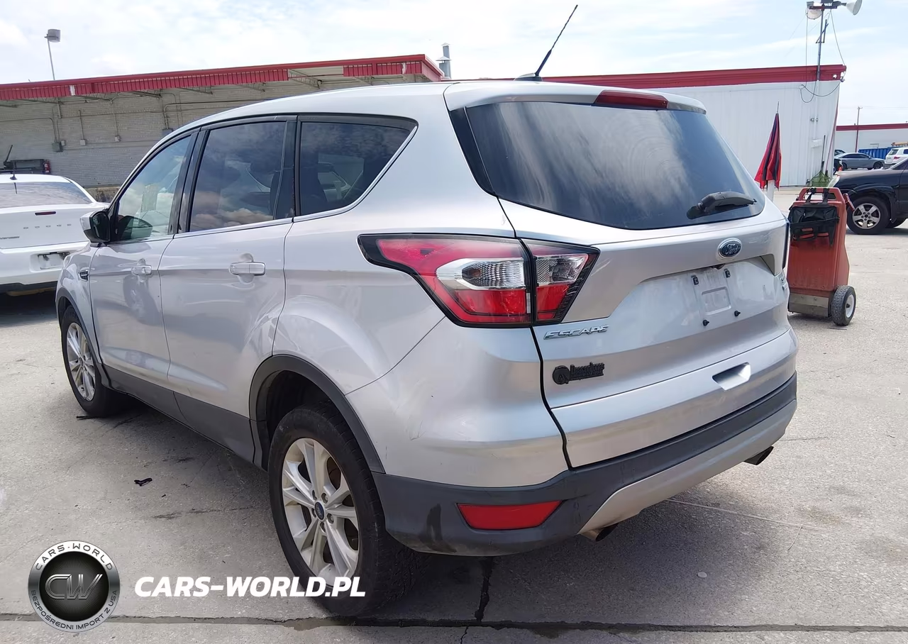 2017 Ford Escape Se VIN:1FMCU0GD2HUF01885 - 3