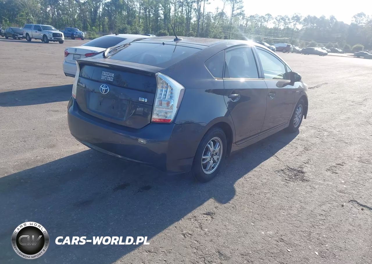 2010 Toyota Prius Iii VIN:JTDKN3DU9A1089510 - 4