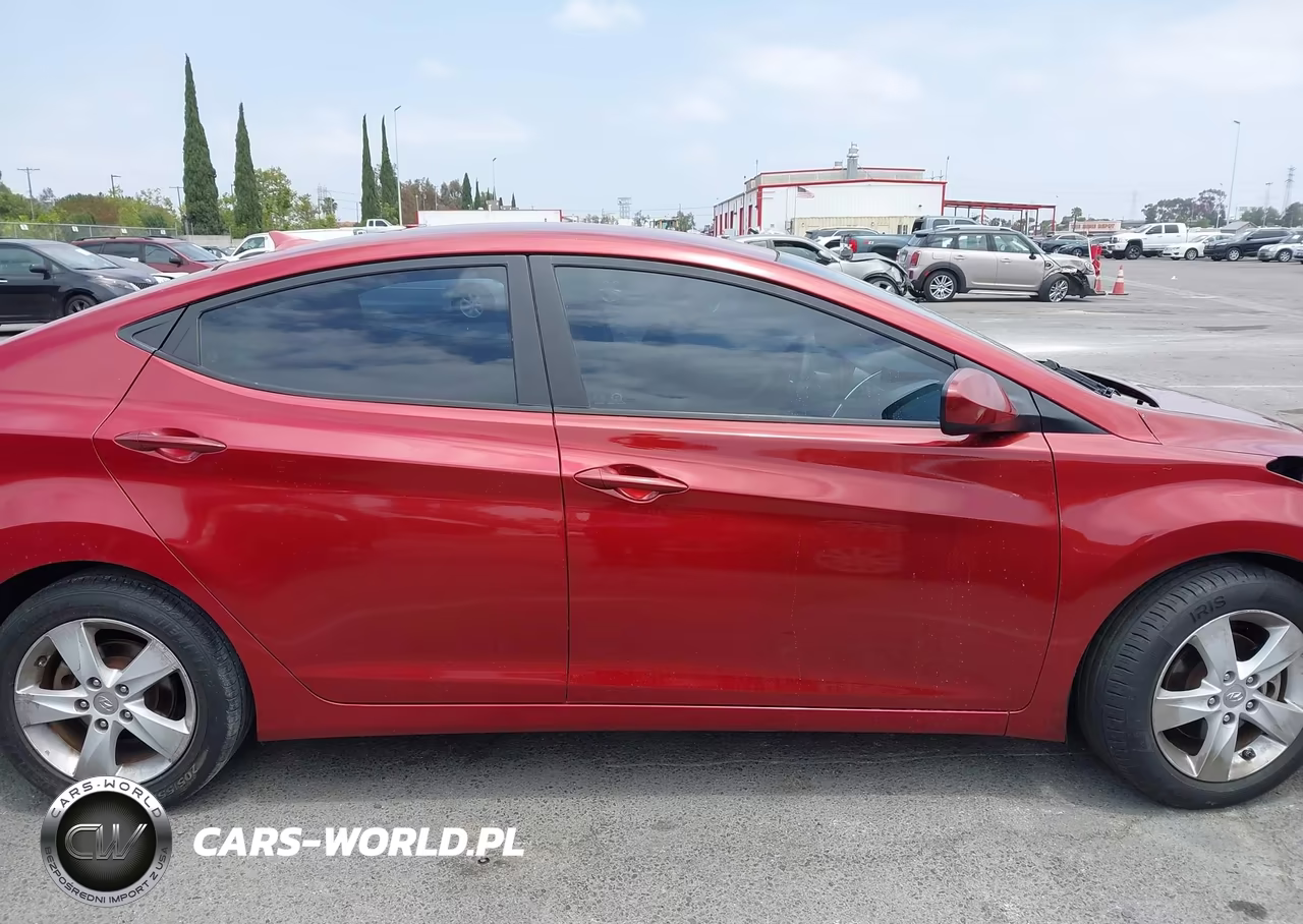 2013 Hyundai Elantra Gls VIN:5NPDH4AEXDH438769 - 12