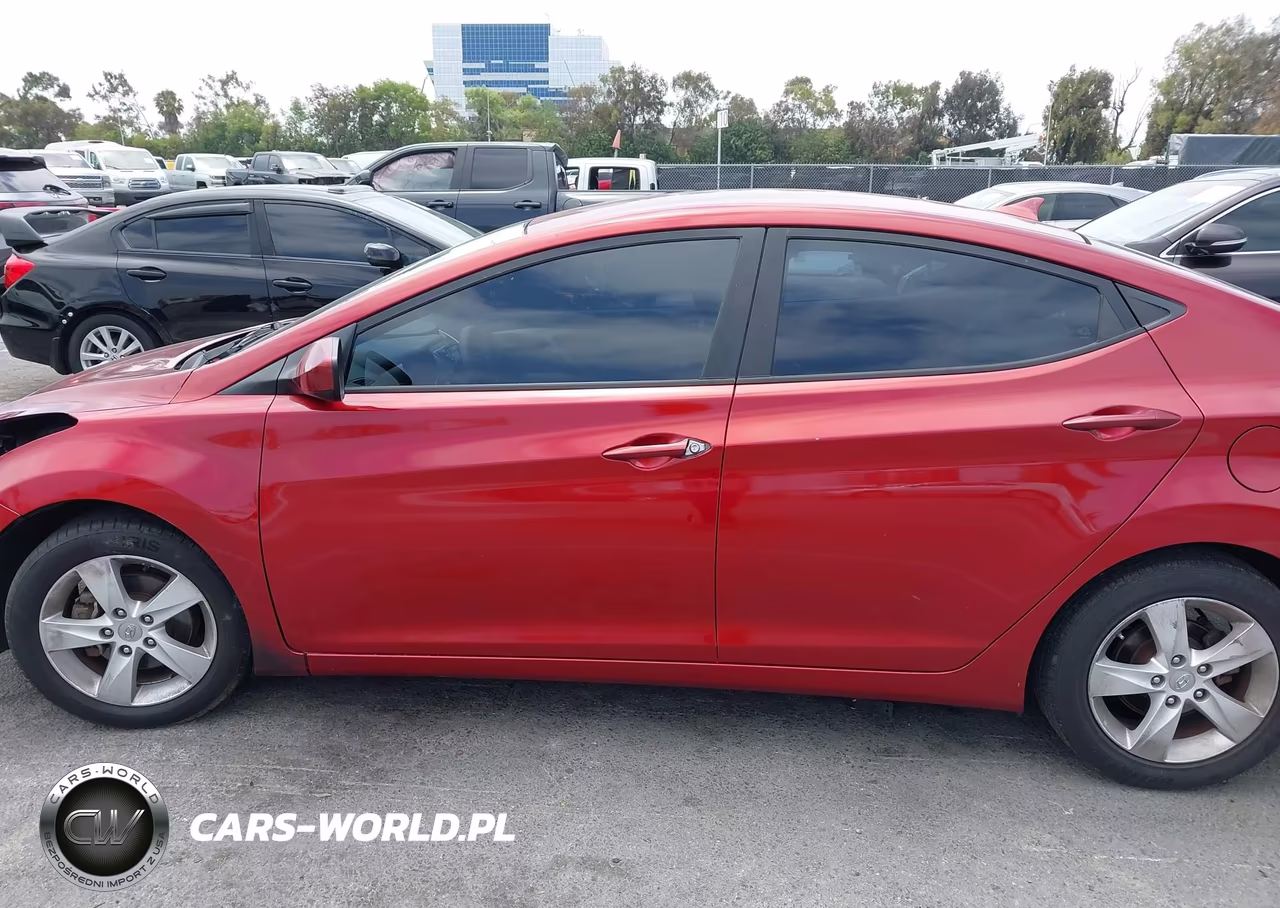 2013 Hyundai Elantra Gls VIN:5NPDH4AEXDH438769 - 13