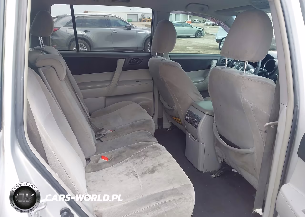2013 Toyota Highlander Base V6 VIN:5TDZK3EH8DS102831 - 8
