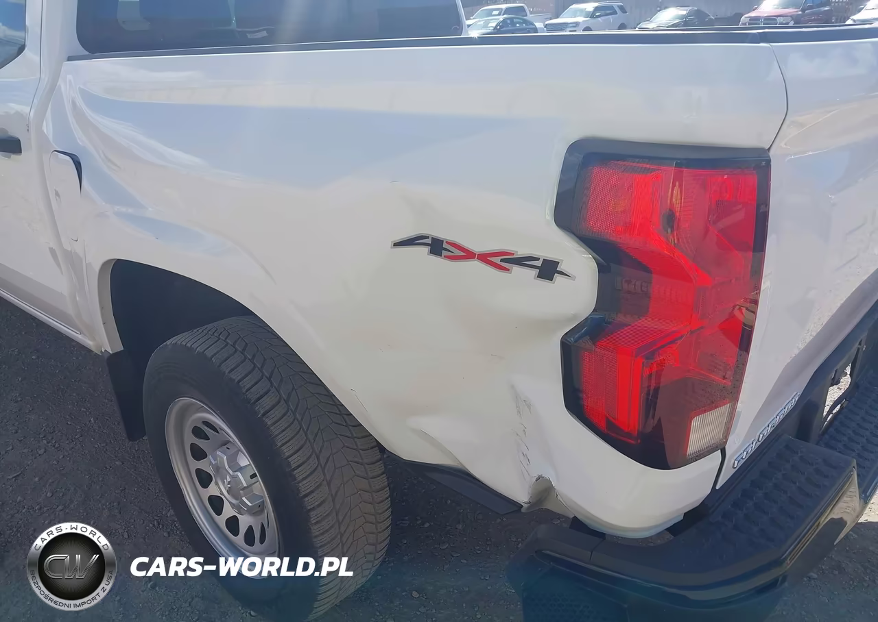 2024 Chevrolet Colorado 4Wd Wt VIN:1GCGTBEC8R1105400 - 14