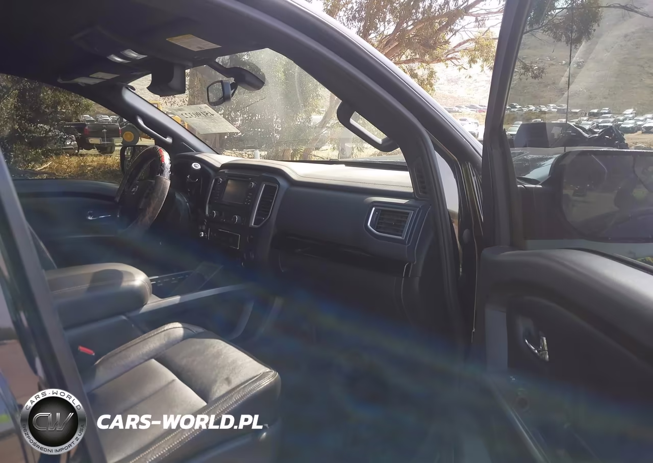 2018 Nissan Titan Sl VIN:1N6AA1E64JN535600 - 5