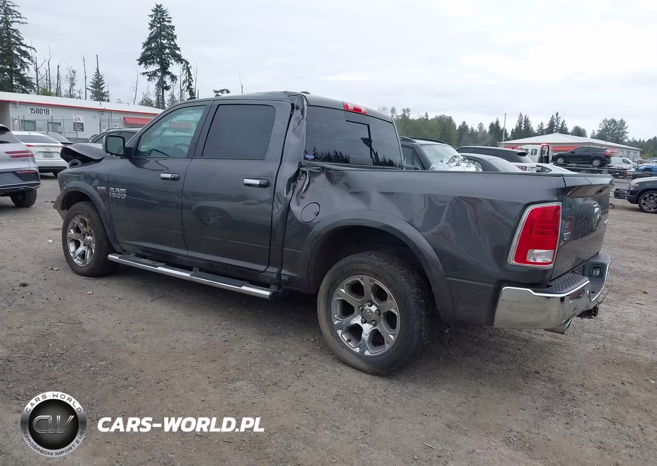 2016 Ram 1500 Laramie VIN:1C6RR7NT1GS341499 - 3