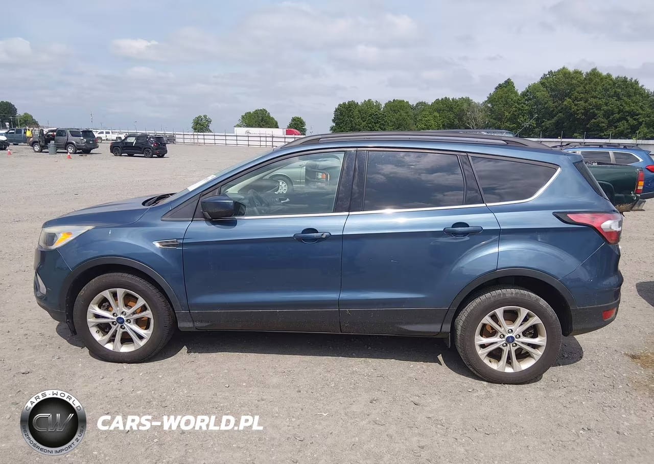 2018 Ford Escape Se VIN:1FMCU9GD8JUB20245 - 14