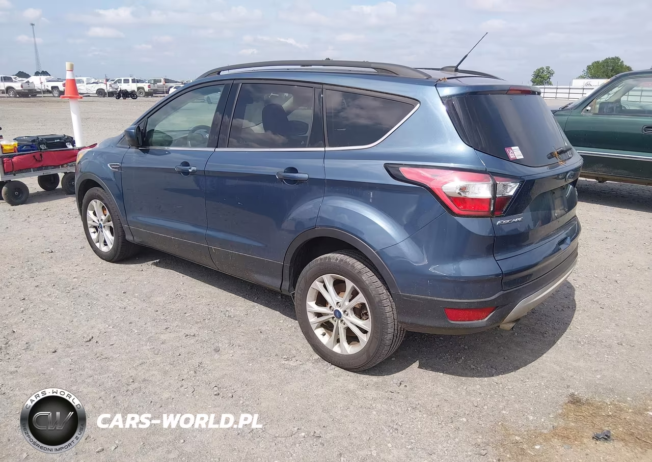 2018 Ford Escape Se VIN:1FMCU9GD8JUB20245 - 3