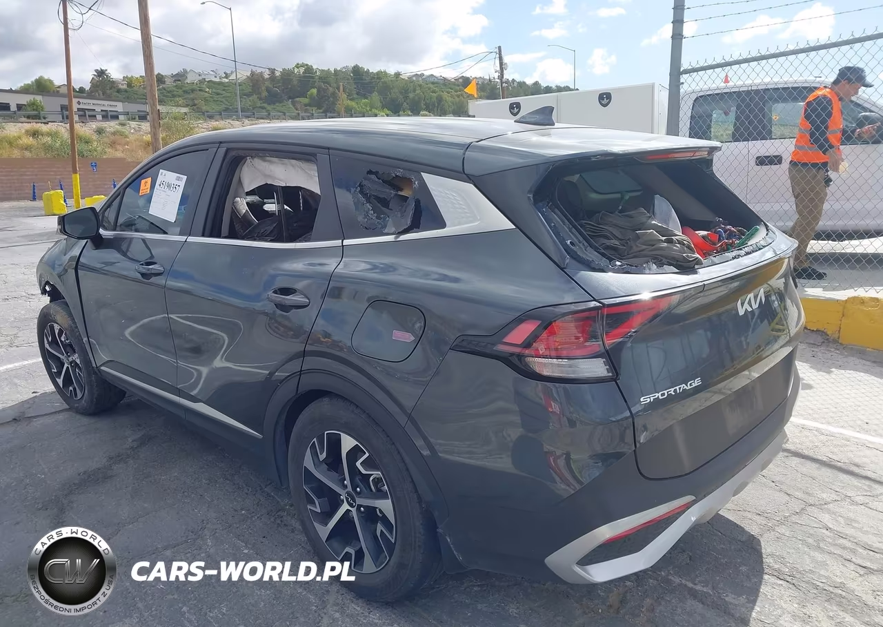 2025 Kia Sportage Ex VIN:5XYK33DF5SG233725 - 3