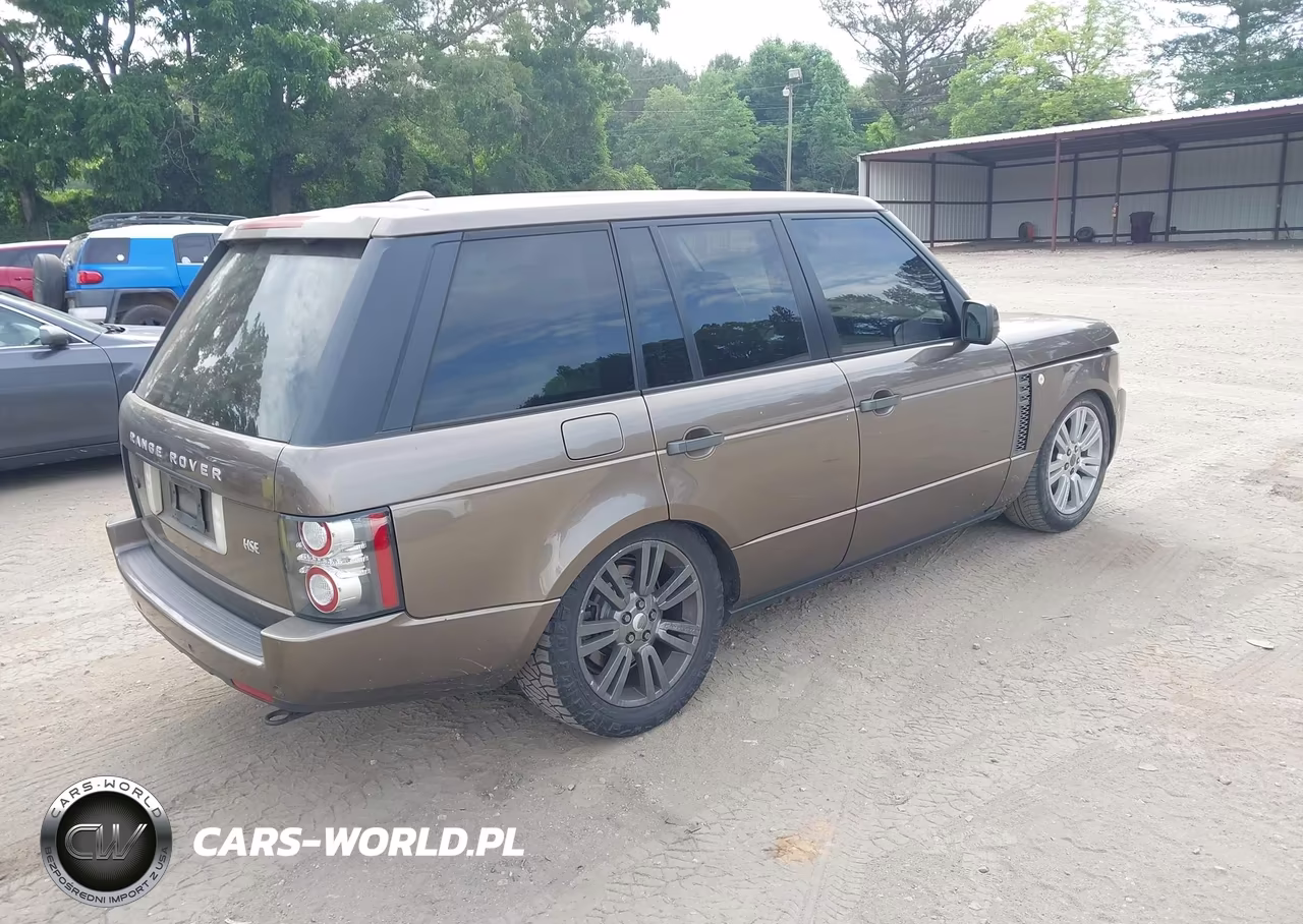 2011 Land Rover Range Rover Hse VIN:SALMF1D49BA352843 - 4
