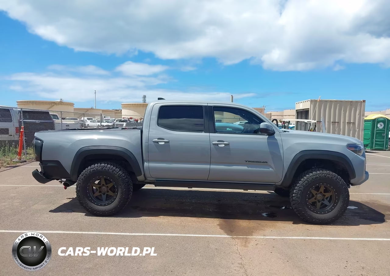 2018 Toyota Tacoma Sr5 V6 VIN:3TMAZ5CN0JM057537 - 14