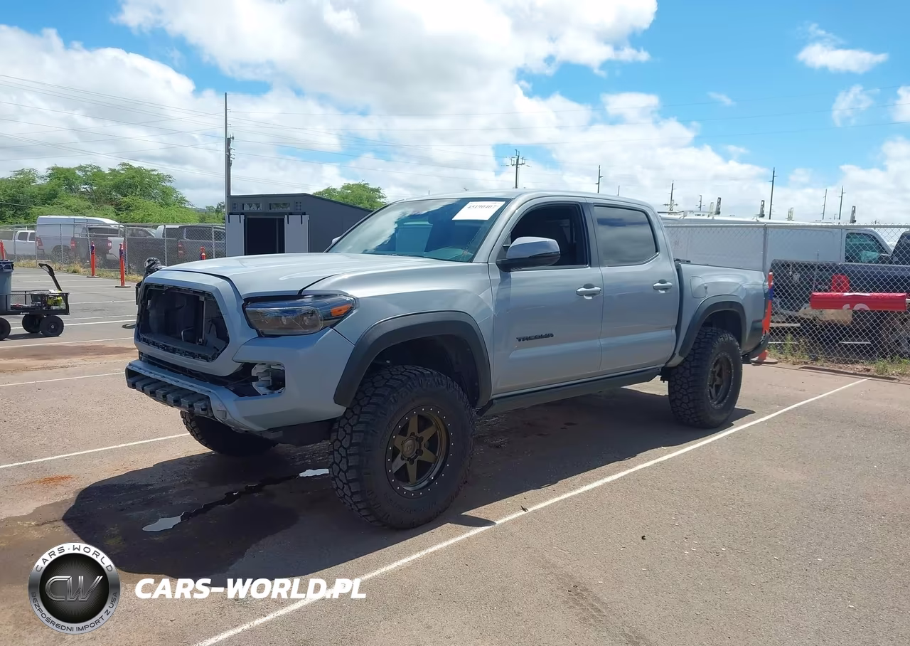 2018 Toyota Tacoma Sr5 V6 VIN:3TMAZ5CN0JM057537 - 2