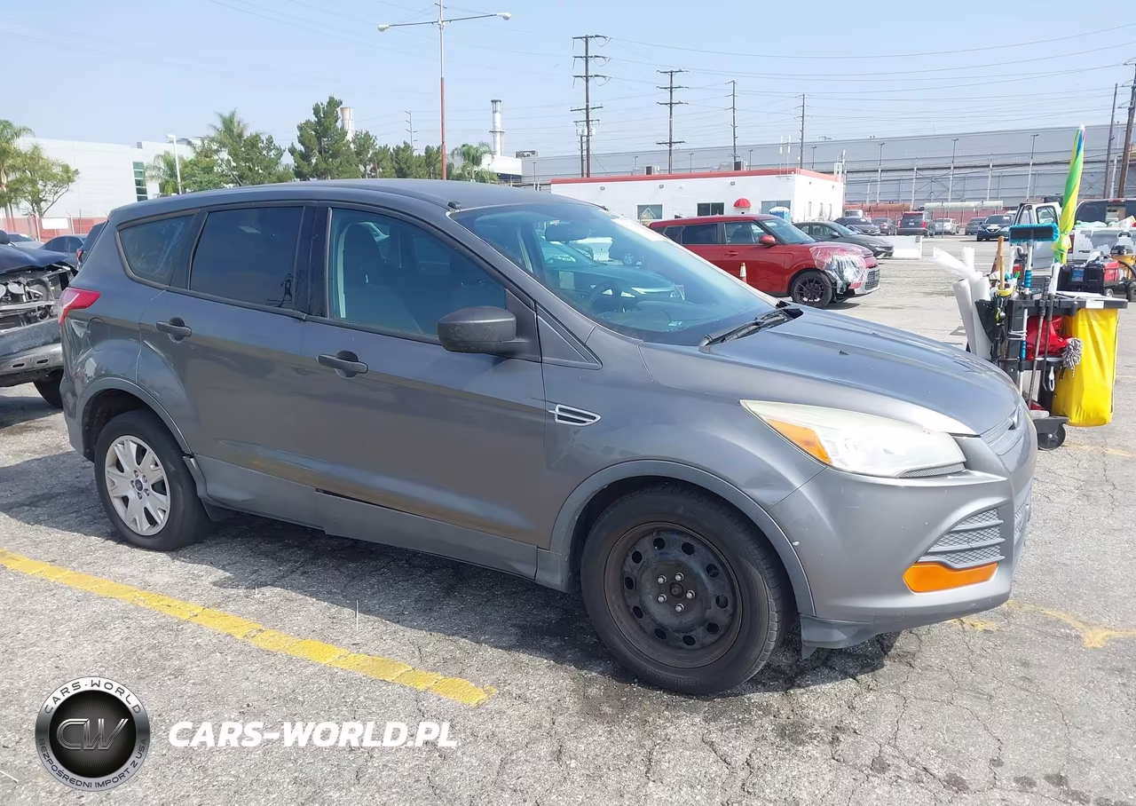 2014 Ford Escape S – zdjęcie 1 z 17