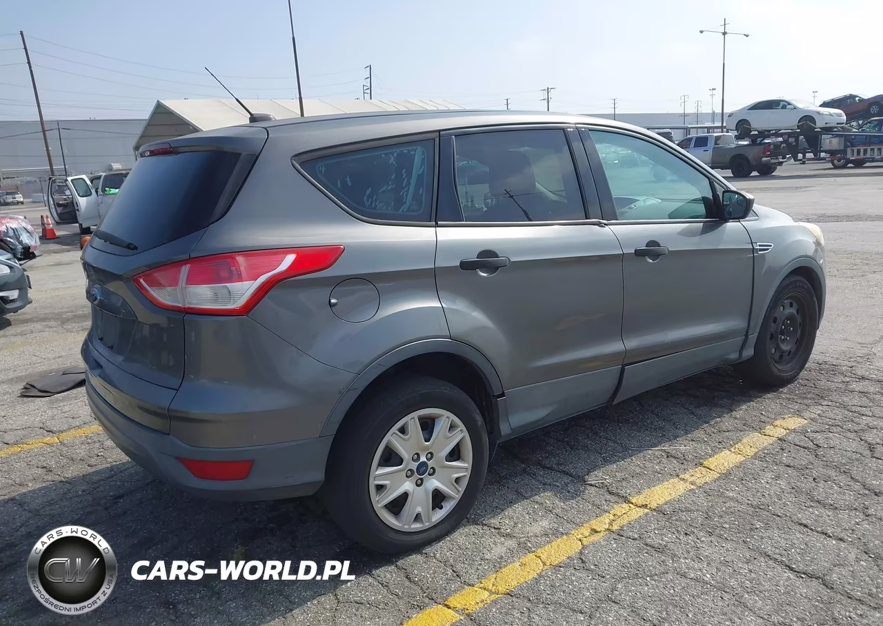 2014 Ford Escape S VIN:1FMCU0F79EUA62997 - 4
