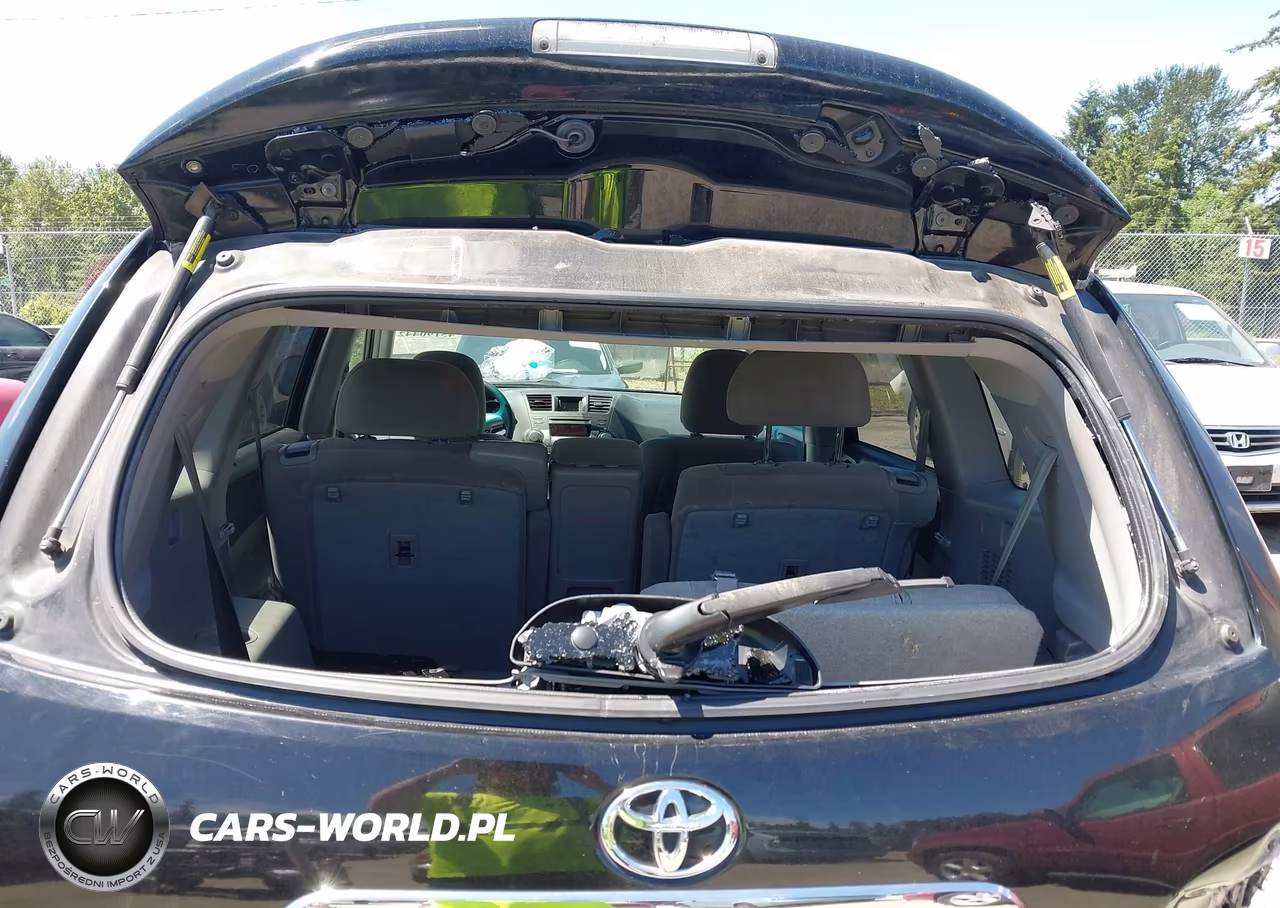 2011 Toyota Highlander Base V6 VIN:5TDBK3EH2BS063734 - 17