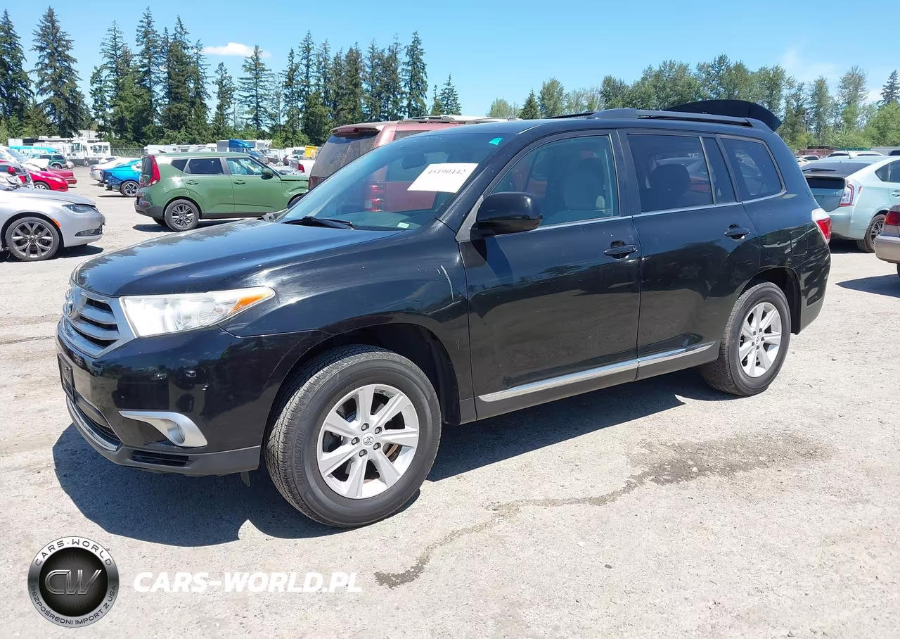 2011 Toyota Highlander Base V6 VIN:5TDBK3EH2BS063734 - 2