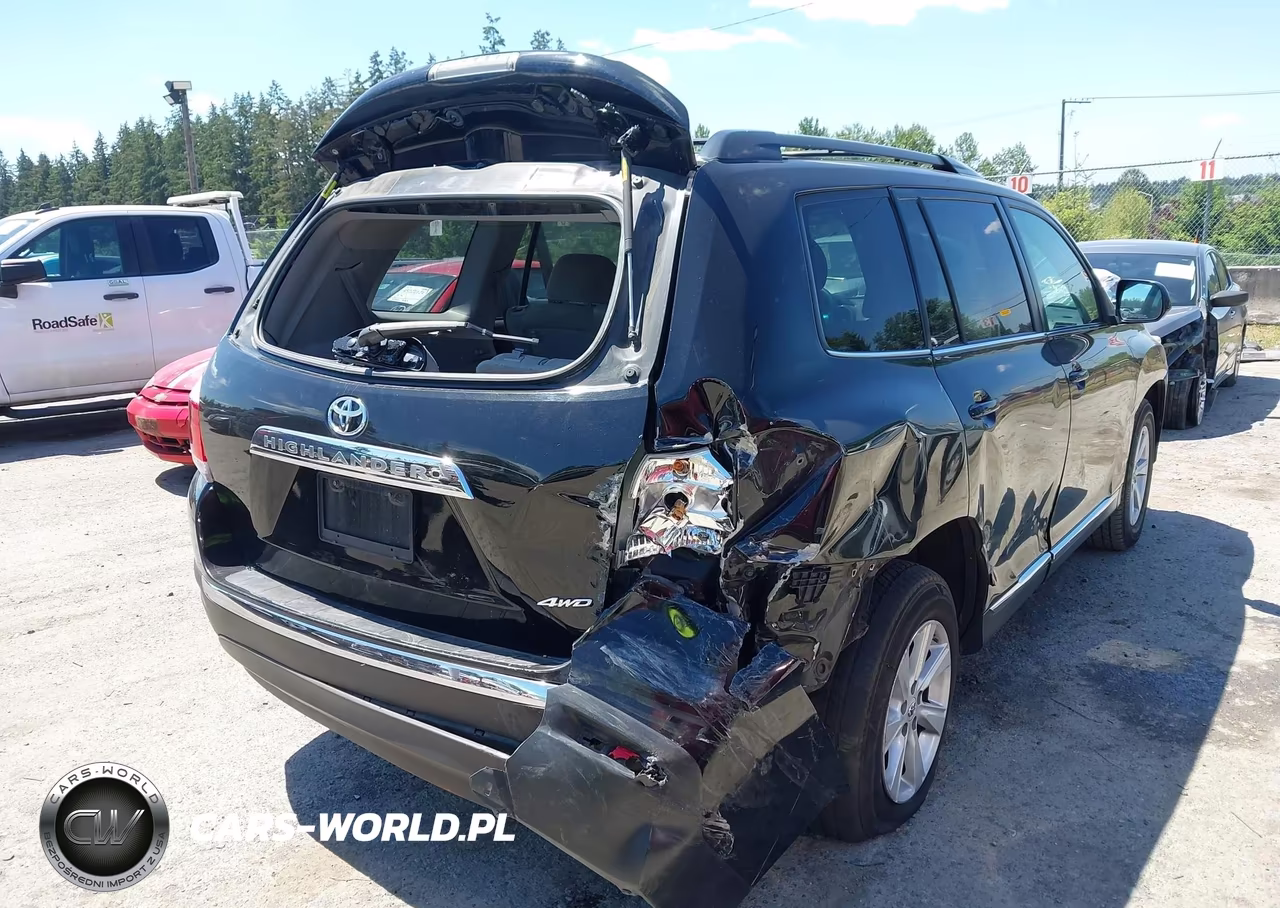 2011 Toyota Highlander Base V6 VIN:5TDBK3EH2BS063734 - 6