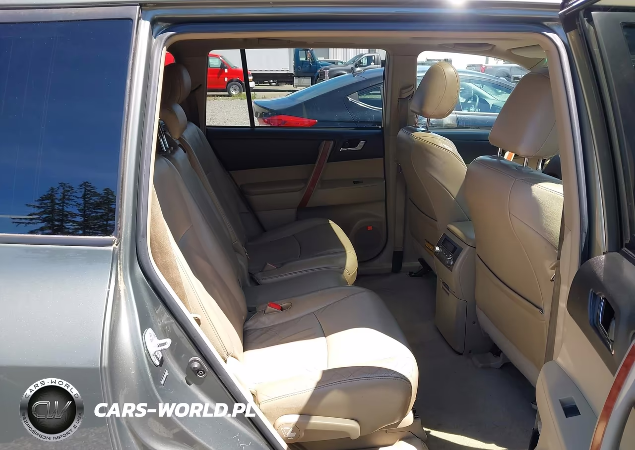 2010 Toyota Highlander Limited V6 VIN:5TDDK3EH6AS006783 - 19