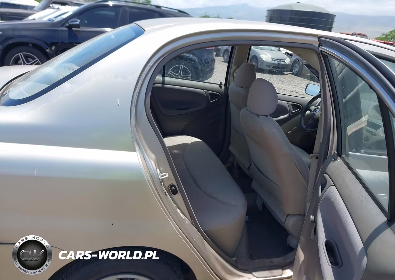 2003 Toyota Echo VIN:JTDBT123830287587 - 8