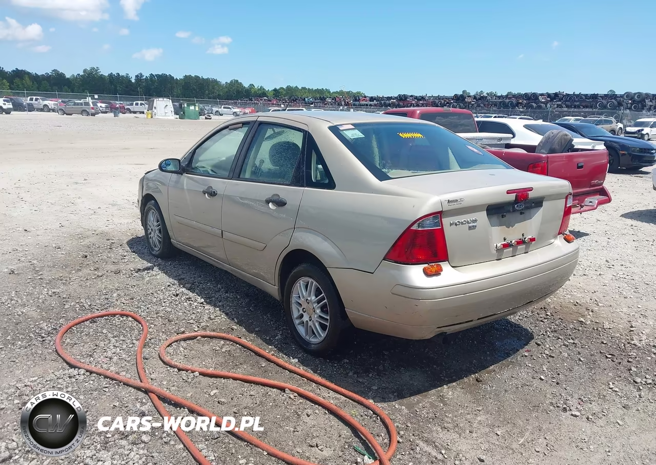 2007 Ford Focus S-Se-Ses VIN:1FAFP34N27W251953 - 3