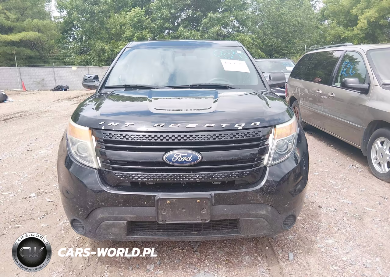 2015 Ford Utility Police Interceptor VIN:1FM5K8ARXFGB61348 - 12