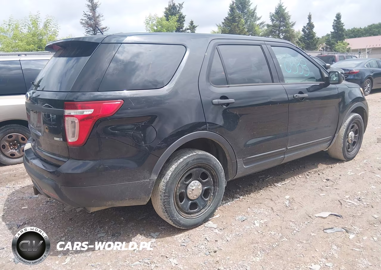 2015 Ford Utility Police Interceptor VIN:1FM5K8ARXFGB61348 - 4