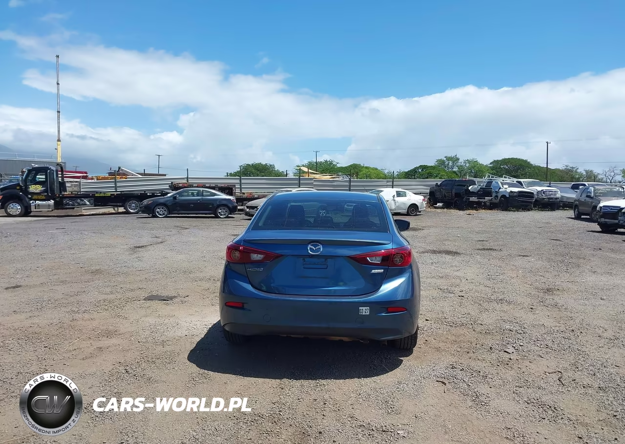 2018 Mazda Mazda3 Touring VIN:3MZBN1V34JM204363 - 16