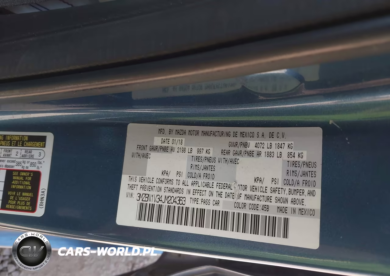 2018 Mazda Mazda3 Touring VIN:3MZBN1V34JM204363 - 9