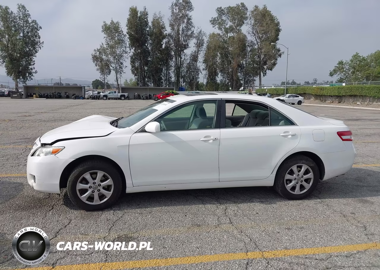 2011 Toyota Camry Le V6 VIN:JTNBK3EK3B3050466 - 14