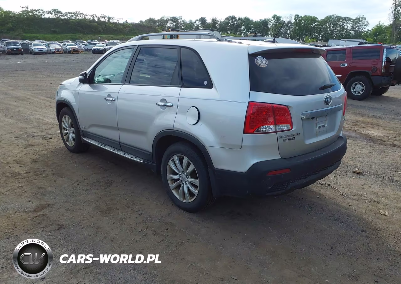2011 Kia Sorento Ex V6 VIN:5XYKUDA24BG155555 - 3