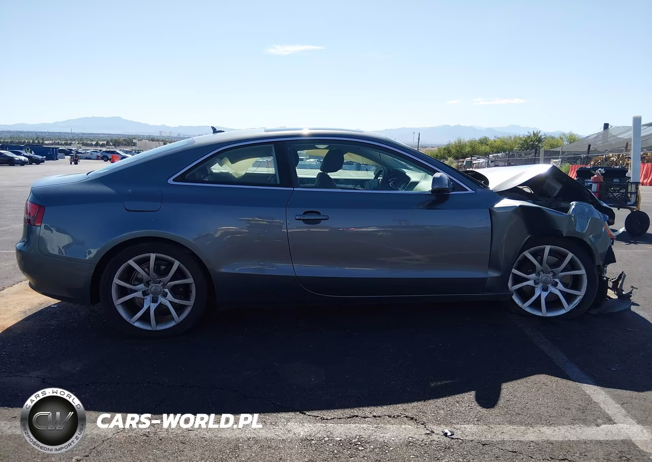 2012 Audi A5 2.0T Premium VIN:WAULFAFR8CA003084 - 14