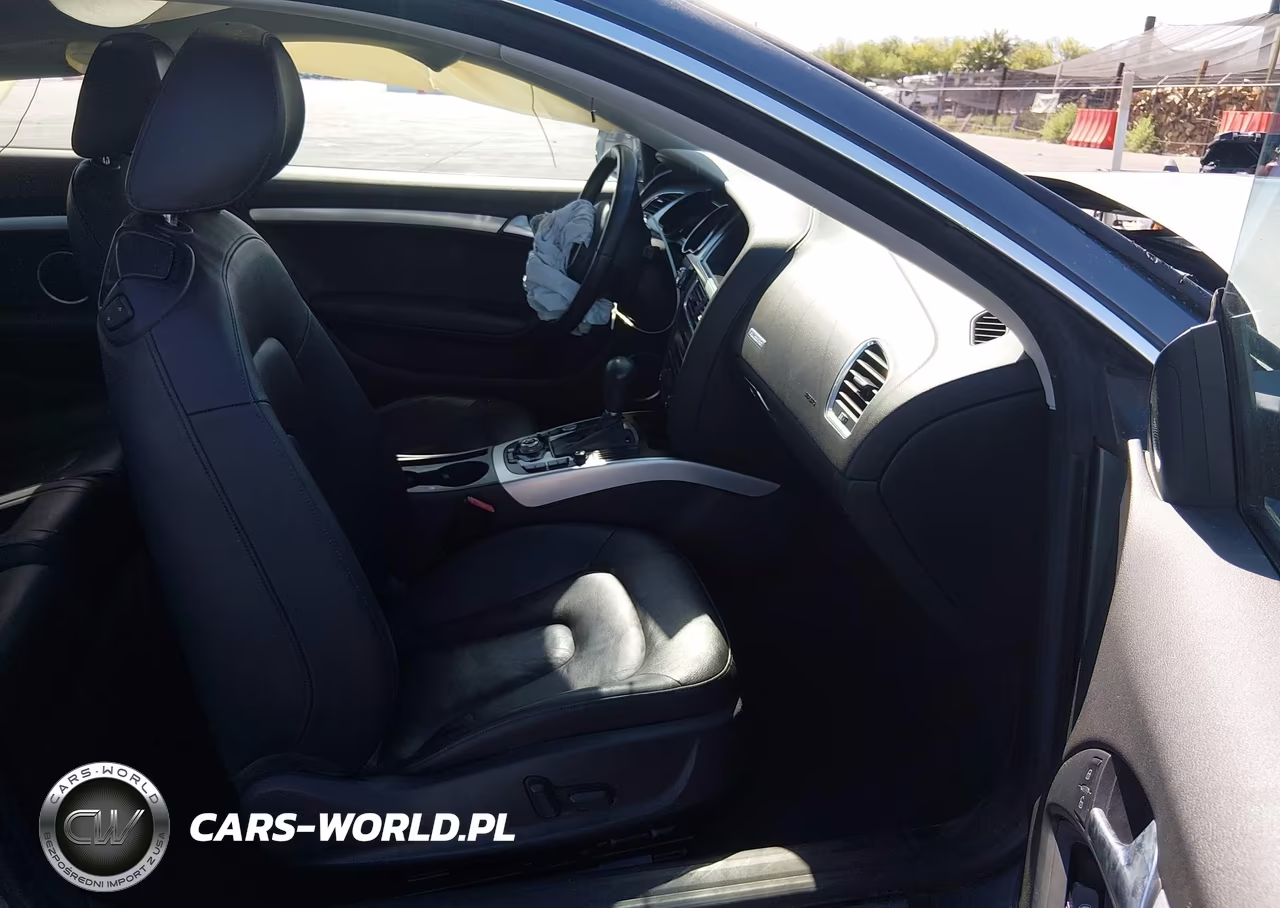2012 Audi A5 2.0T Premium VIN:WAULFAFR8CA003084 - 5