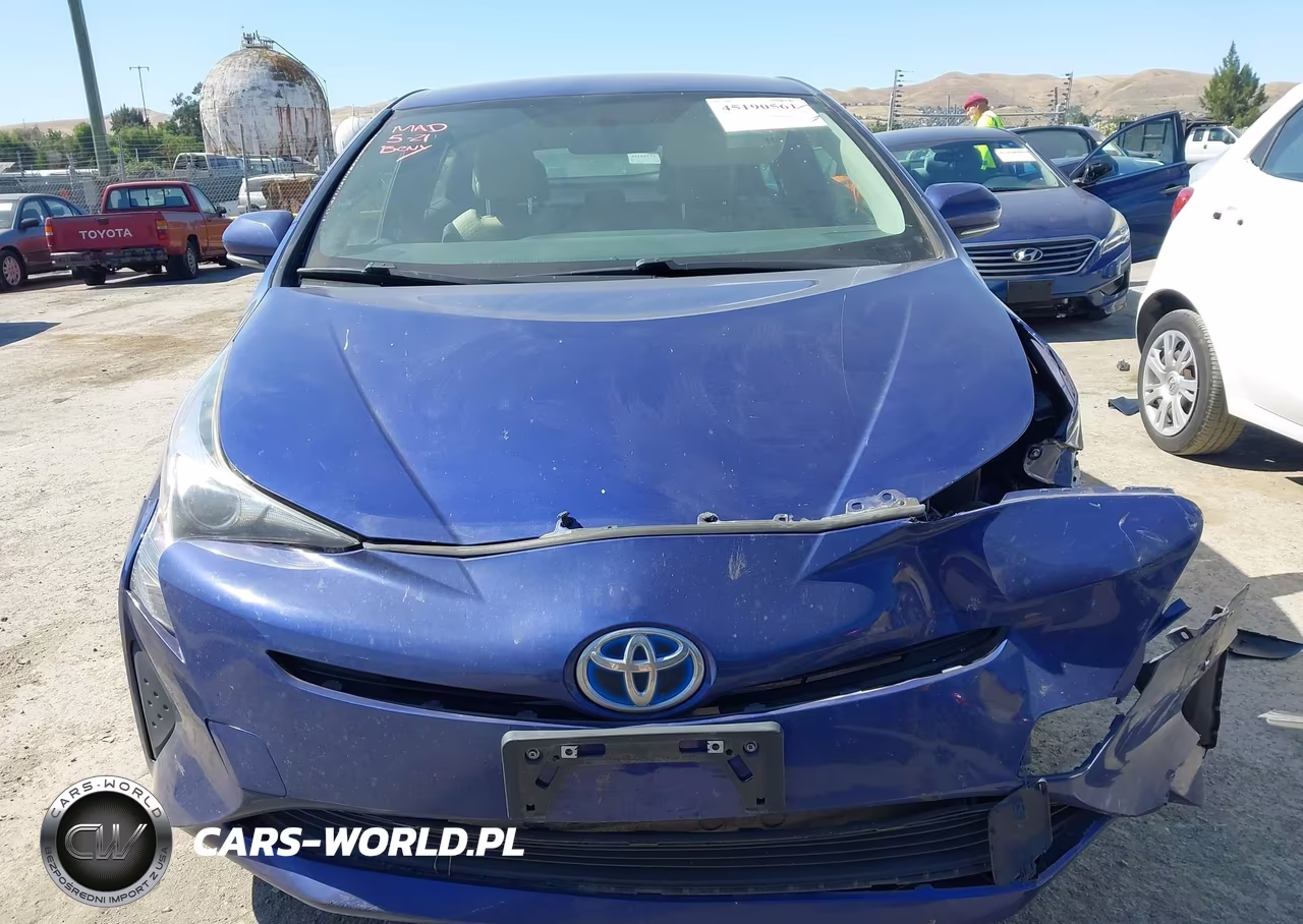 2016 Toyota Prius Two VIN:JTDKBRFU1G3517981 - 13