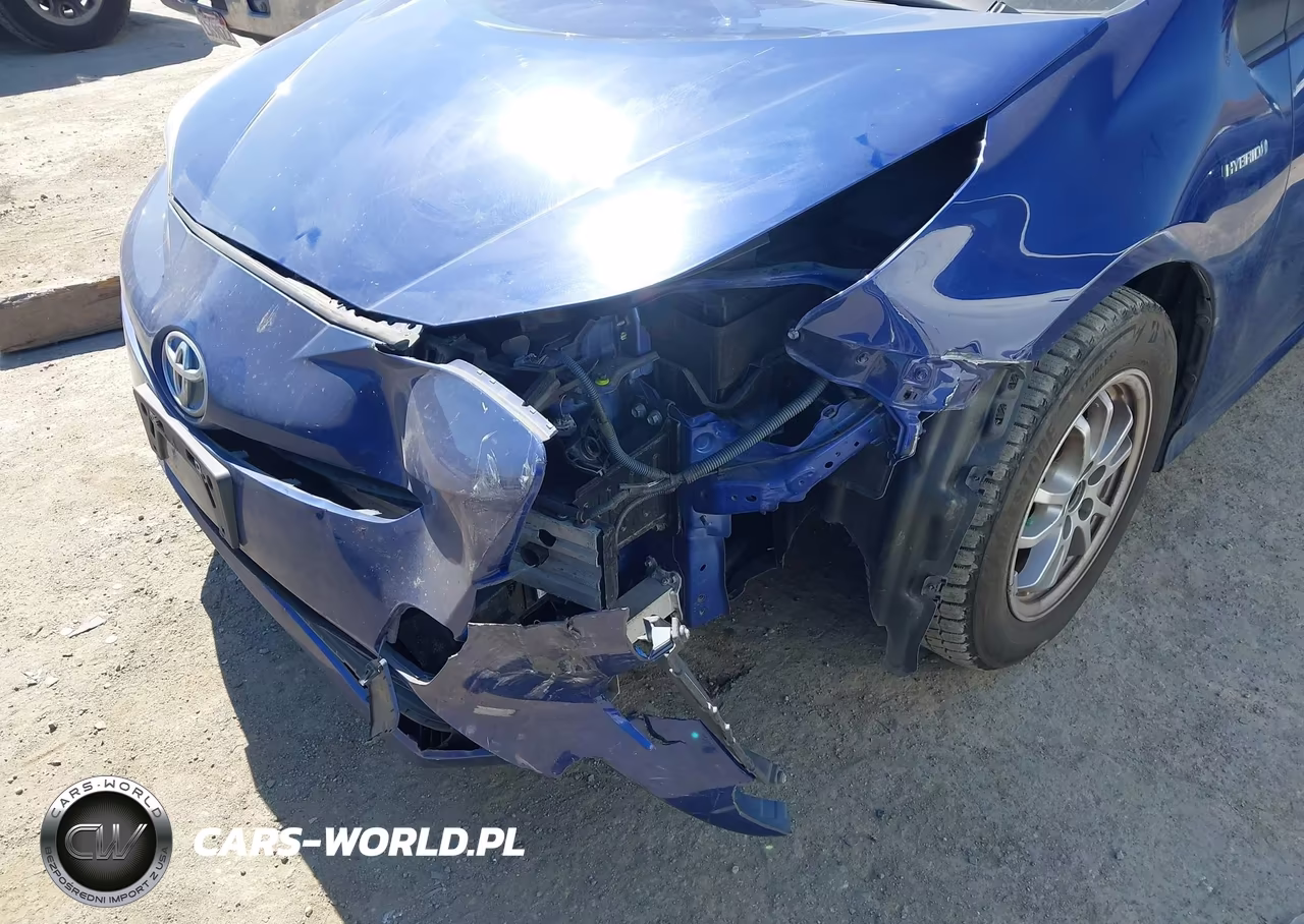 2016 Toyota Prius Two VIN:JTDKBRFU1G3517981 - 6