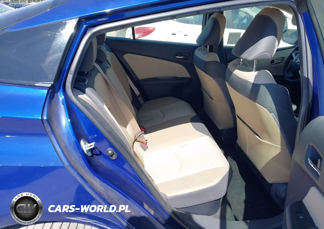 2016 Toyota Prius Two VIN:JTDKBRFU1G3517981 - 8